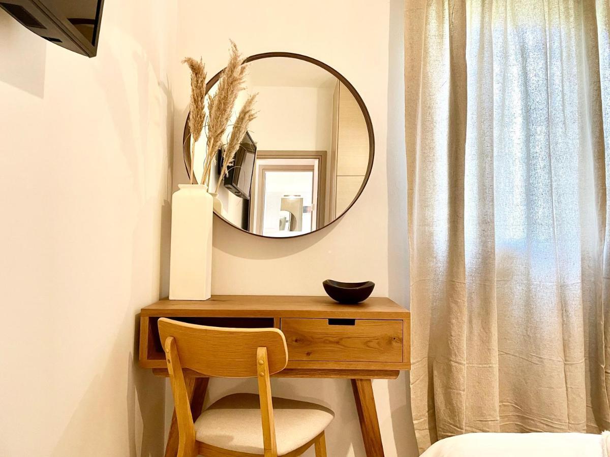 Kl Suites Lefkada - Feel At Home New Boho Apartment 400M From Beach Nidri Town Center Exteriör bild