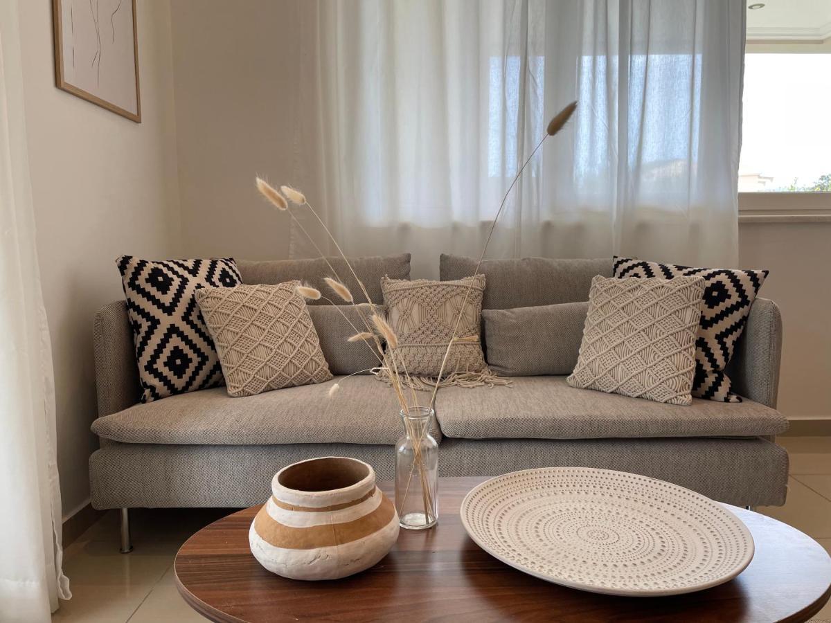 Kl Suites Lefkada - Feel At Home New Boho Apartment 400M From Beach Nidri Town Center Exteriör bild
