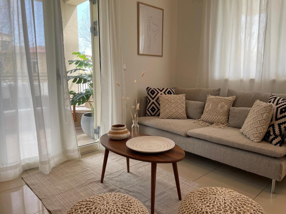 Kl Suites Lefkada - Feel At Home New Boho Apartment 400M From Beach Nidri Town Center Exteriör bild