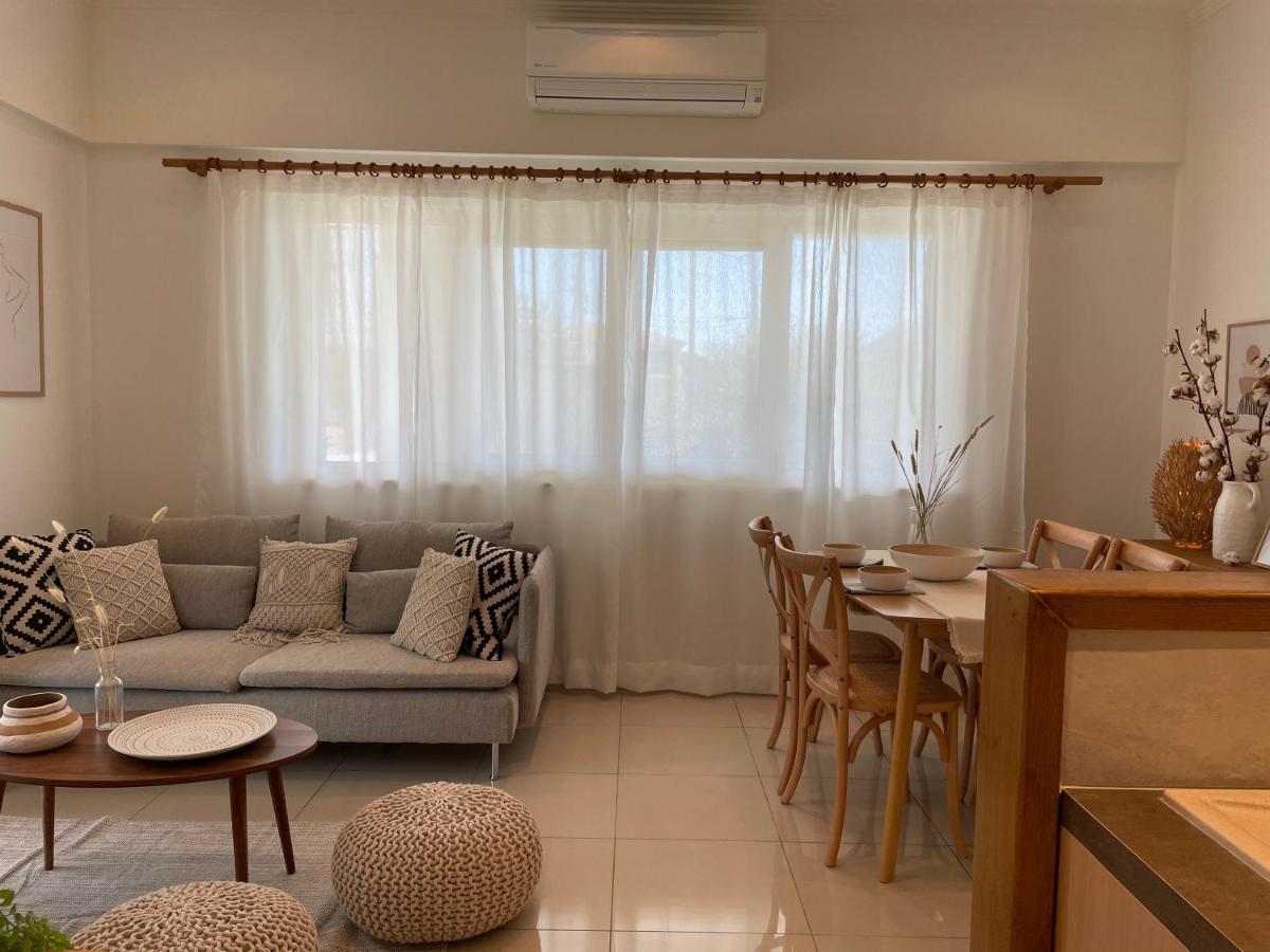 Kl Suites Lefkada - Feel At Home New Boho Apartment 400M From Beach Nidri Town Center Exteriör bild
